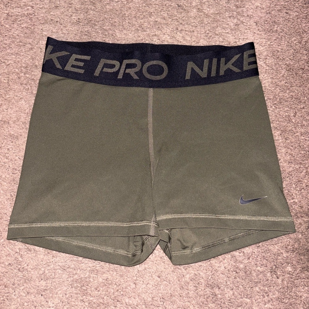 Nike Women's Dark Green Pro Athletic Shorts